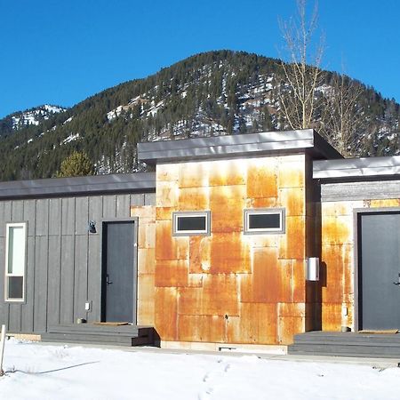 Terra Nova Cabins West Yellowstone Extérieur photo